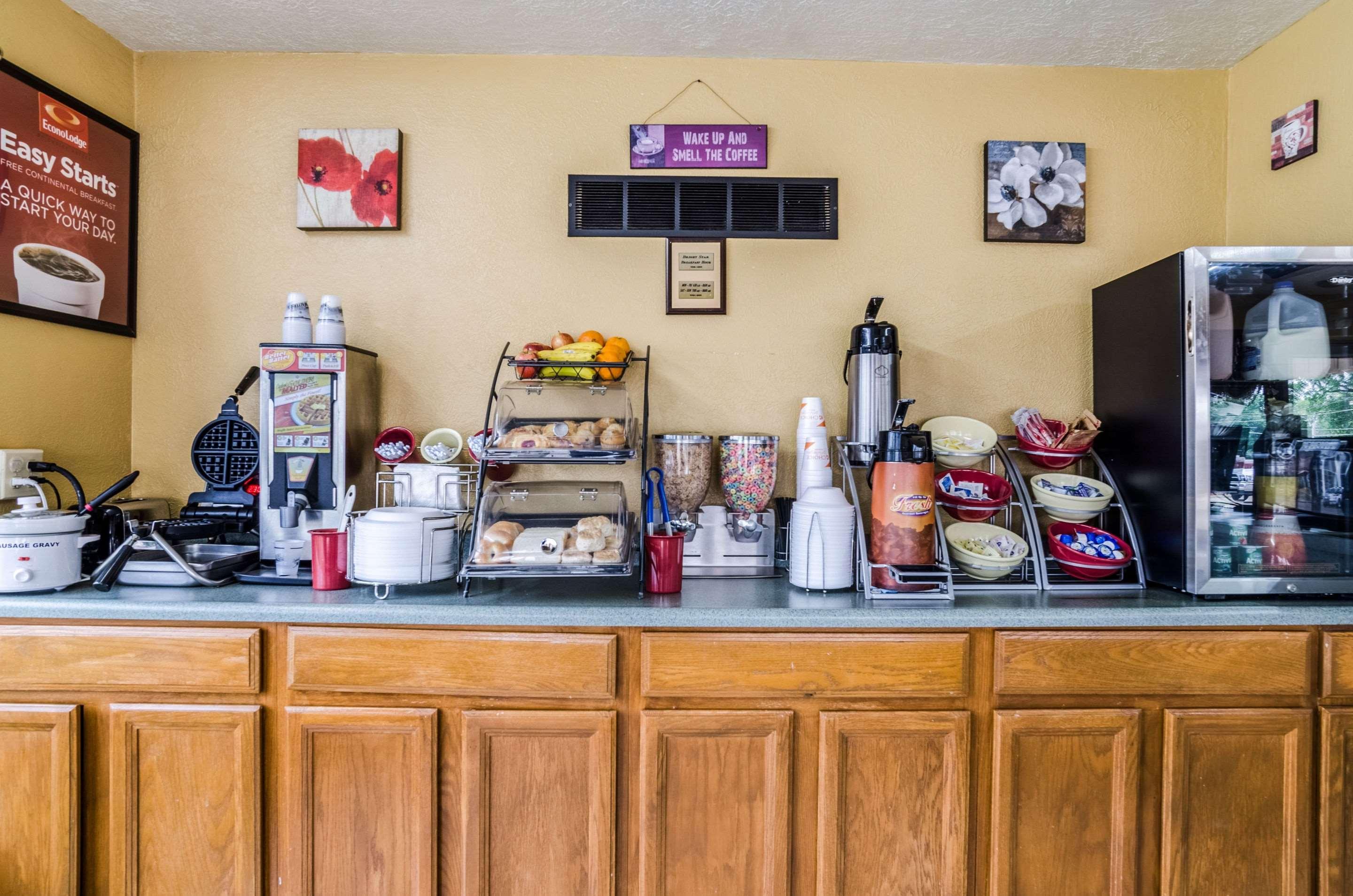 Econo Lodge Winfield Eksteriør billede