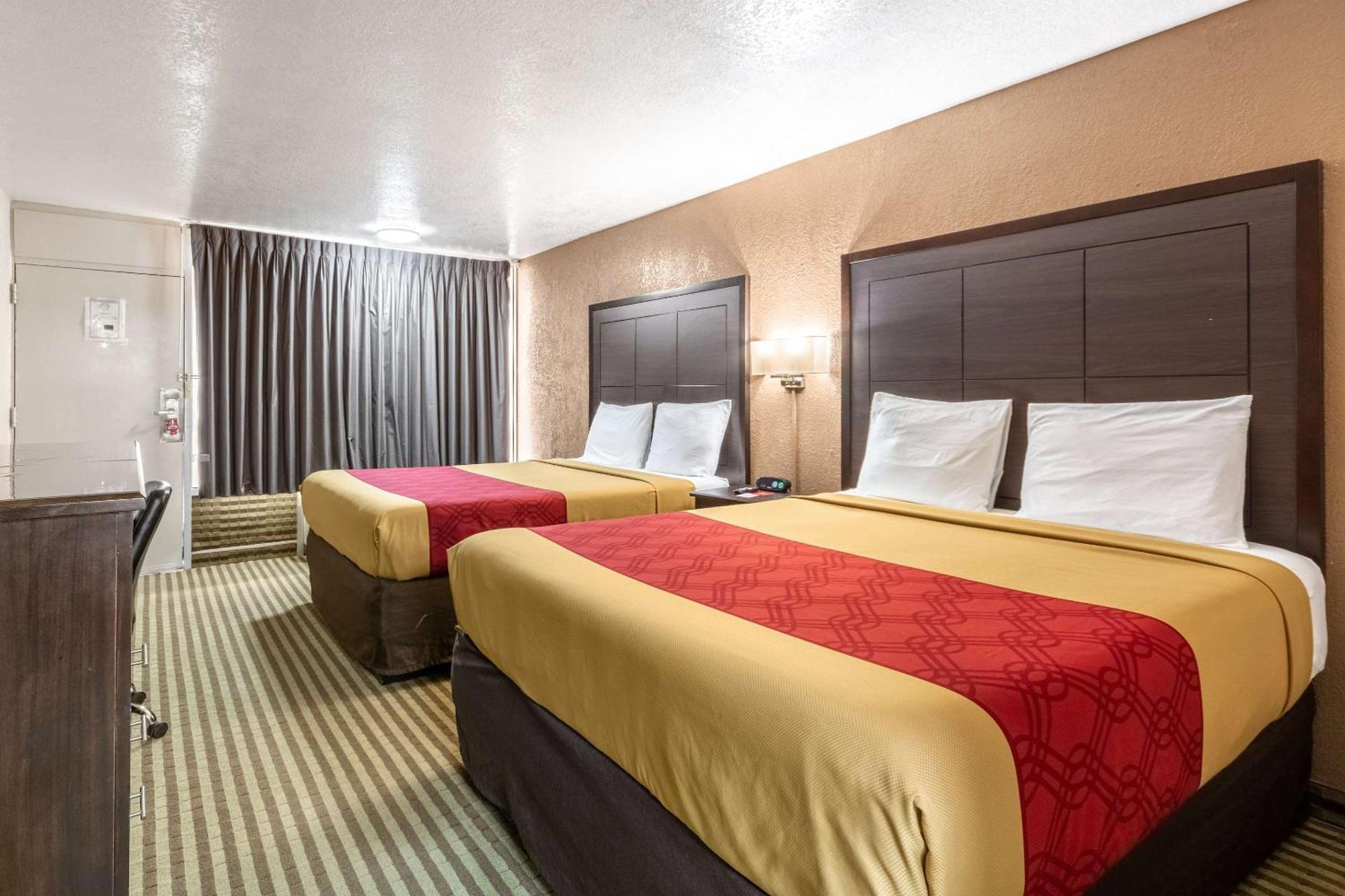 Econo Lodge Winfield Eksteriør billede