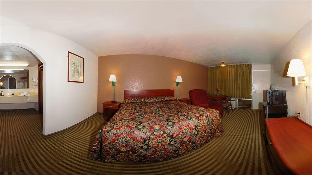 Econo Lodge Winfield Eksteriør billede